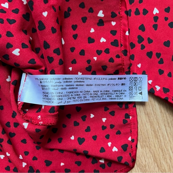 Zara red satin heart patterned tiered pussybow blouse - Picture 9 of 14